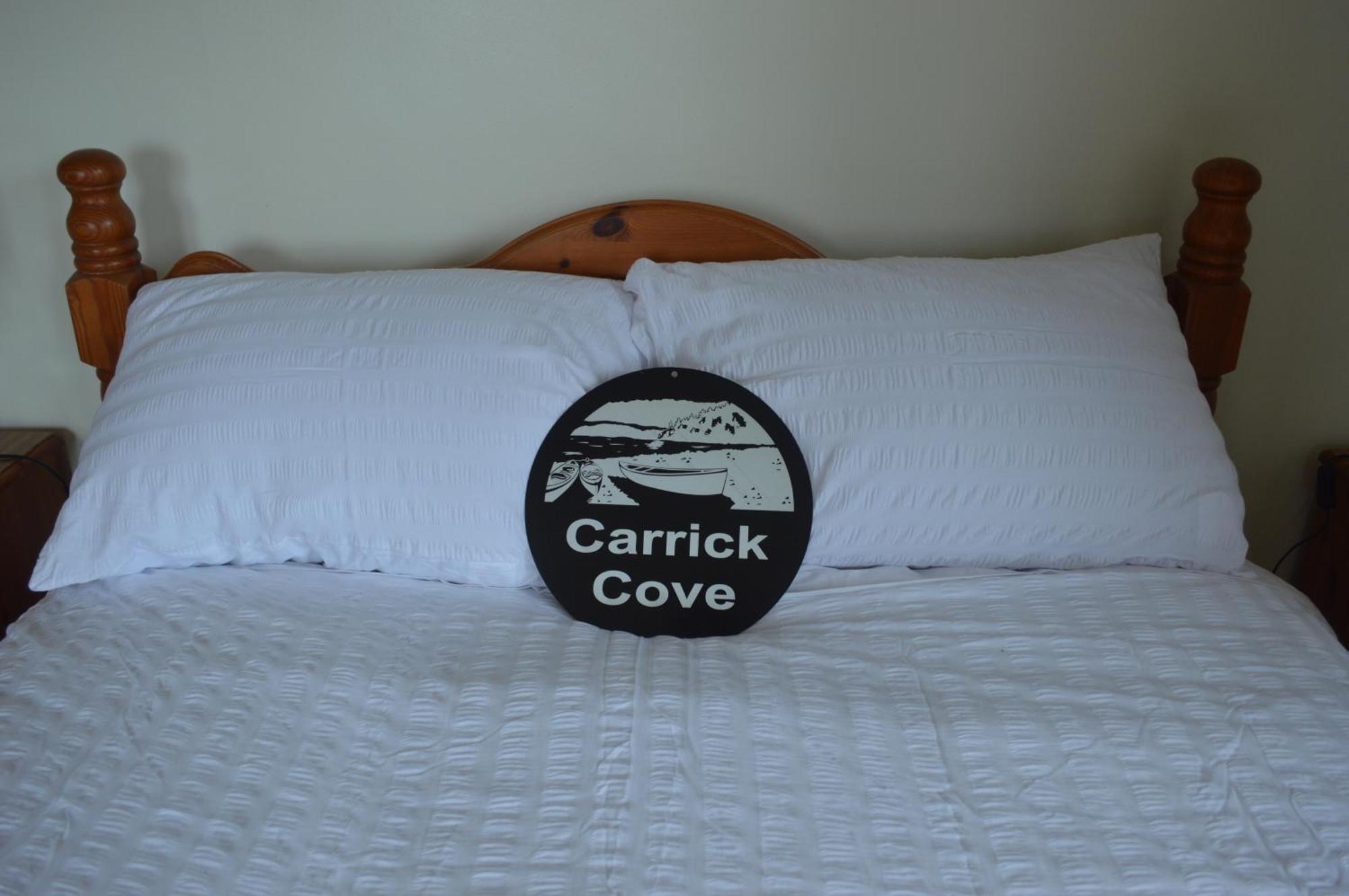 Carrick Cove Self Contained Accomodation With Private Decking 安纳隆 外观 照片